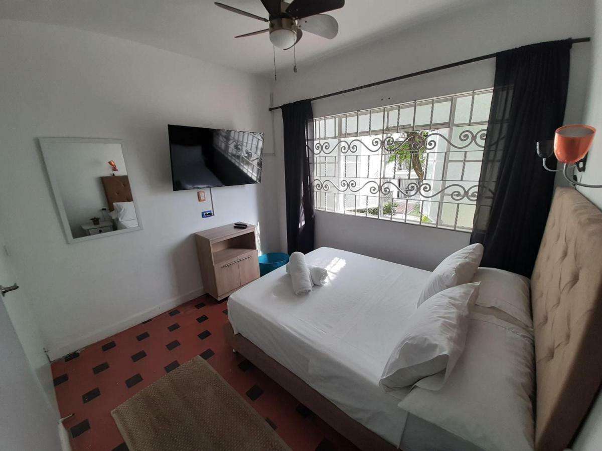 Noah Boutique Hostels Medellin Room photo